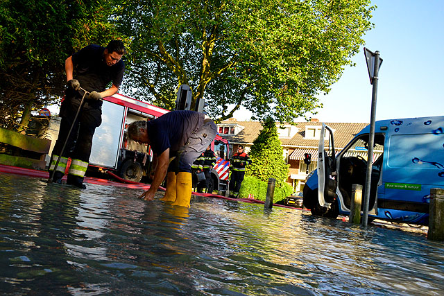 2014/162/GB 20140716 028 Wateroverlast Amersfoortlaan.jpg